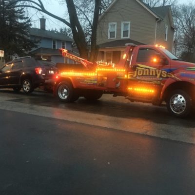 towing service in Aurora, Il, tow truck near New York St.